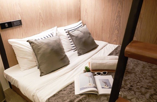 Chong Nonsi Hostel | Vann Bangkok Boutique House