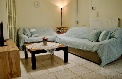 Psakoudia Apartment | Vasiliki's Apartment