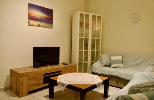 Psakoudia Apartment | Vasiliki's Apartment