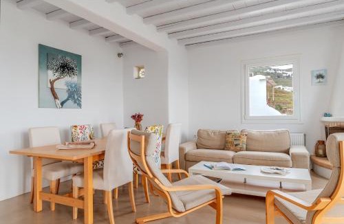Tinos Town House | Vassilis Family Villa Tinos