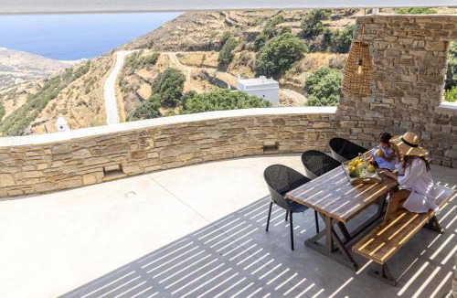 Tinos House | Velouchi Hideout Residence
