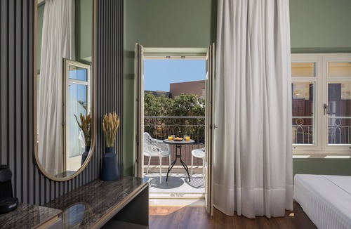 Old Town Hotel | Veneri Boutique Suites