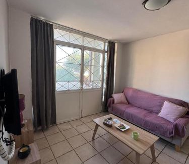 Platanias Town Apartment | Venizelos Studios