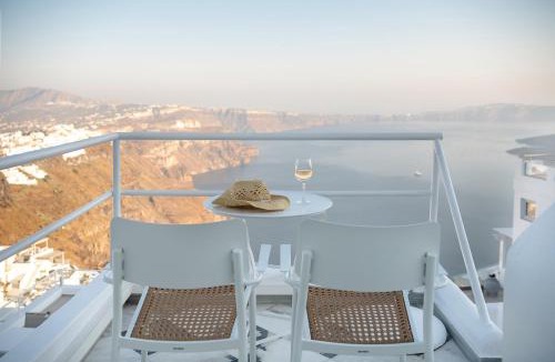Imerovigli Apartment | Veranda View