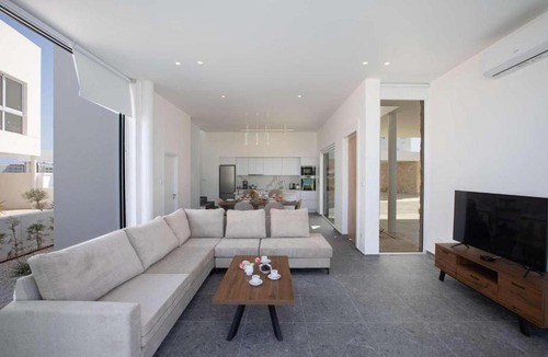 Protaras Villa | Vie Bleu 15