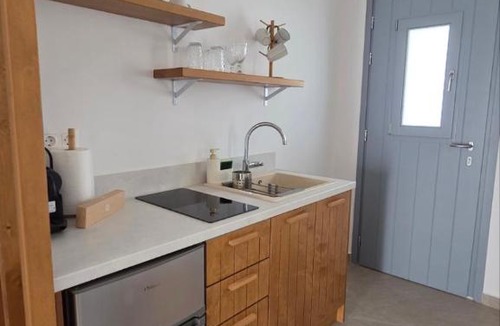 Merichas House | Viewport Suites Kythnos με κοινη πισίνα