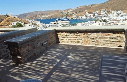Merichas House | Viewport Suites Kythnos με κοινη πισίνα