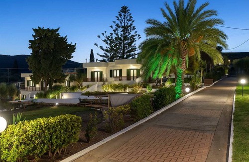 Kokkini Chani Villa | Villa ∙ 2 bedrooms ∙ 4 guests