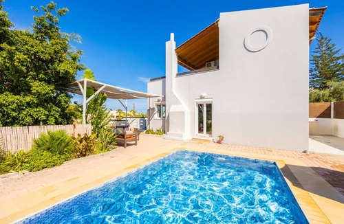 Adelianos Kampos Villa | Villa ∙ 3 bedrooms ∙ 6 guests