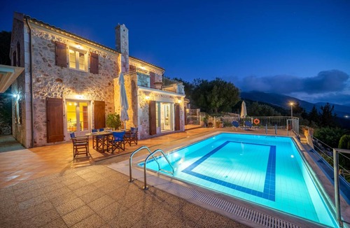Assos Villa | Villa ∙ 3 bedrooms ∙ 6 guests