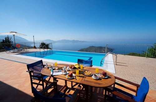 Assos Villa | Villa ∙ 3 bedrooms ∙ 6 guests