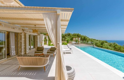 Parga Villa | Villa ∙ 3 bedrooms ∙ 6 guests