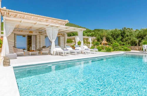 Parga Villa | Villa ∙ 3 bedrooms ∙ 6 guests