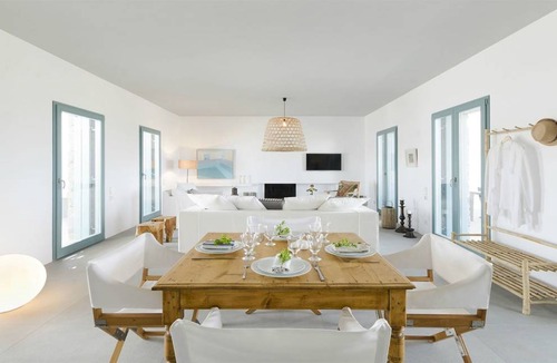 Naousa Villa | Villa ∙ 5 bedrooms ∙ 10 guests