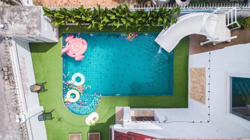 North Pattaya Villa | Villa 53 Wongamat 4BR, 300M from The beach