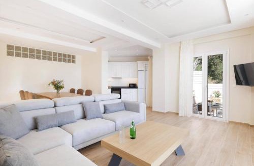 Agni Villa | Villa Alena by Villa Plus
