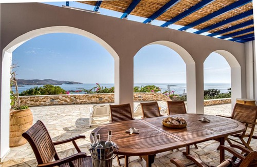 Finikas House | Villa Annita Syros, with extraordinary view near the sea