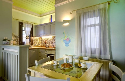 Lefokastron Villa | Villa Anthyllion in Lefokastro # apartment Anemone