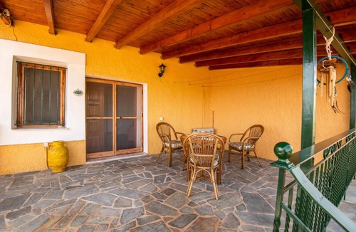 Karvelas House | VILLA - APA
