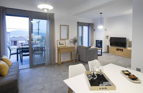 Apolpaina Villa | Villa Argia - Aloft Luxury Apartments