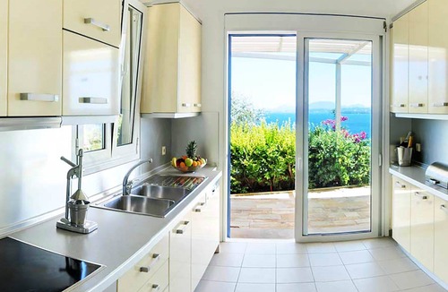 Barbati Villa | Villa Aspro with pool & jacuzzi - My Rental Homes