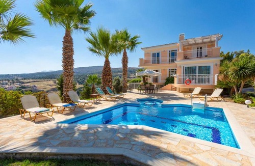 Agia Triada Villa | Villa Astro
