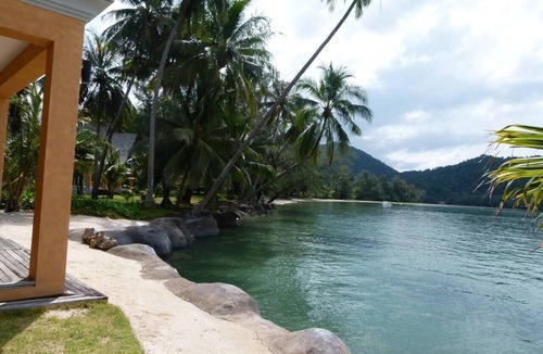 Klong Son Villa | Villa BanRomYen SiamRoyalView 70mtrs to Beach