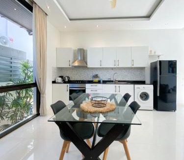 Maret Villa | Villa Bavaria 3 by SP Villa Management