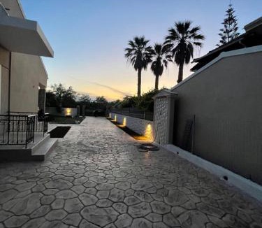 Molos Villa | Villa Boltado