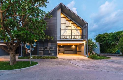 Choeng Thale Villa | Villa Chuly in Bangtao, Phuket