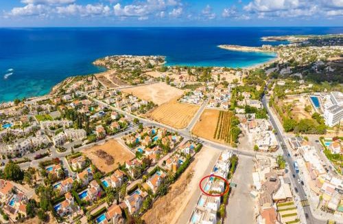 Pegeia Villa | Villa Coral Bay 4