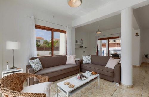 Pegeia Villa | Villa Coralli by Villa Plus