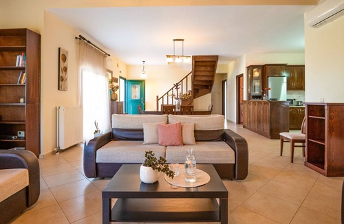 Sfakera Villa | Villa Costa: Family villa, A/C, WiFi, sleeps 7