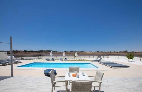 Paralimni Villa | Villa Demeter GA98