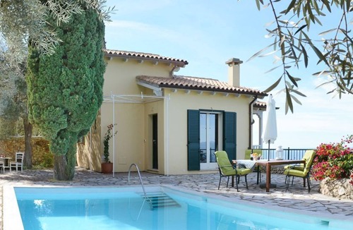 Agios Nikitas Villa | Villa Demos - Three Bedroom Villa, Sleeps 6