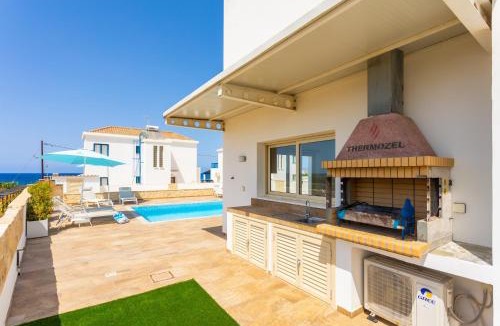 Pomos Villa | Villa Diana Seaside