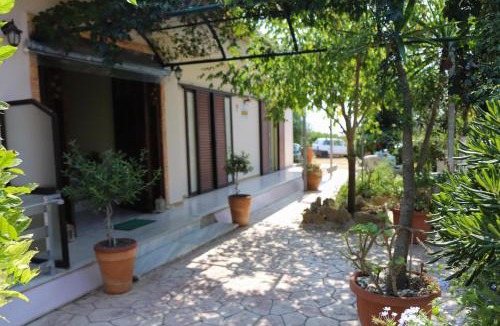 Ag. Georgios Apartment | Villa Dream Garden
