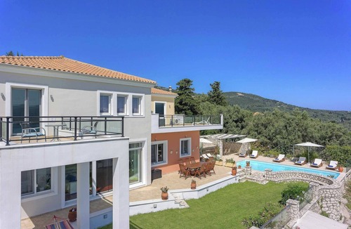 Katouna Villa | Villa Drepanou Bay - Four Bedroom Villa, Sleeps 8
