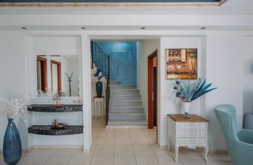 Agios Nikolaos Villa | Villa Eleftheria with heated pool