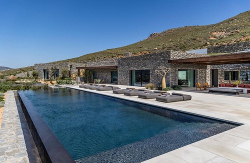 Paros Villa | Villa Emara - Six Bedroom Villa, Sleeps 14