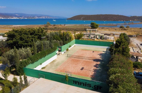 Ermionida Villa | Villa Eos | Sunrise Retreat with Tennis, Pool & Jacuzzi