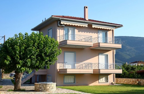 Gefira Mpania Villa | Villa Eudora Nafpaktos