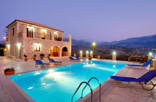 Embrosneros Villa | Villa Georgia