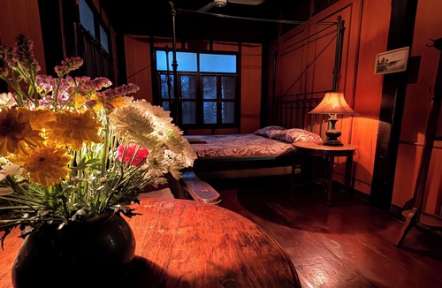 Wat Sam Phraya House | Villa Guesthouse Bangkok