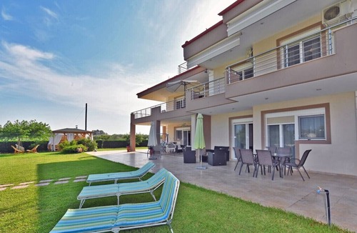 Nea Propontida Villa | Villa Iris 1 by RentalsPro - Agios Mamas Halkidiki