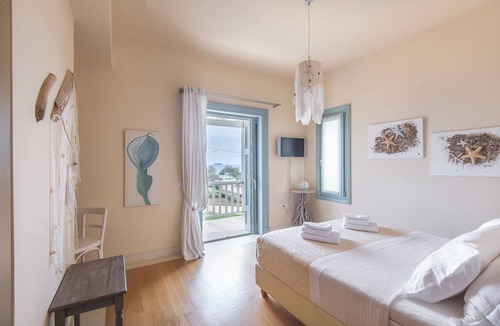 Kilada Villa | Villa in Peloponnese by Petrothalassa Beach
