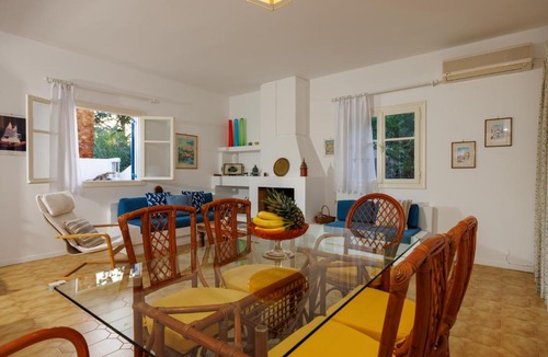 Gournai House | Villa in the Garden