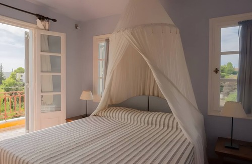 Agios Emilianos Villa | Villa Iva – The Perfect Getaway by Agios Aimilianos Beach