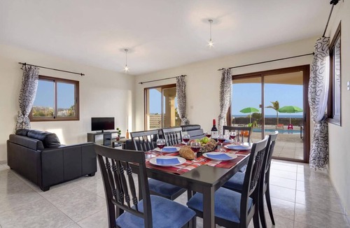 Pegeia Villa | Villa Kassiopeia by Villa Plus