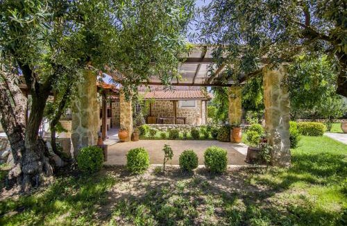 Paralia Ofryniou Villa | Villa Kasta